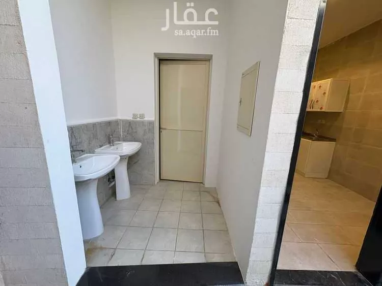 استراحة للإيجار في شارع الأمير خالد بن بندر بن عبدالعزيز, حي القيروان, مدينة الرياض, منطقة الرياض صورة 5