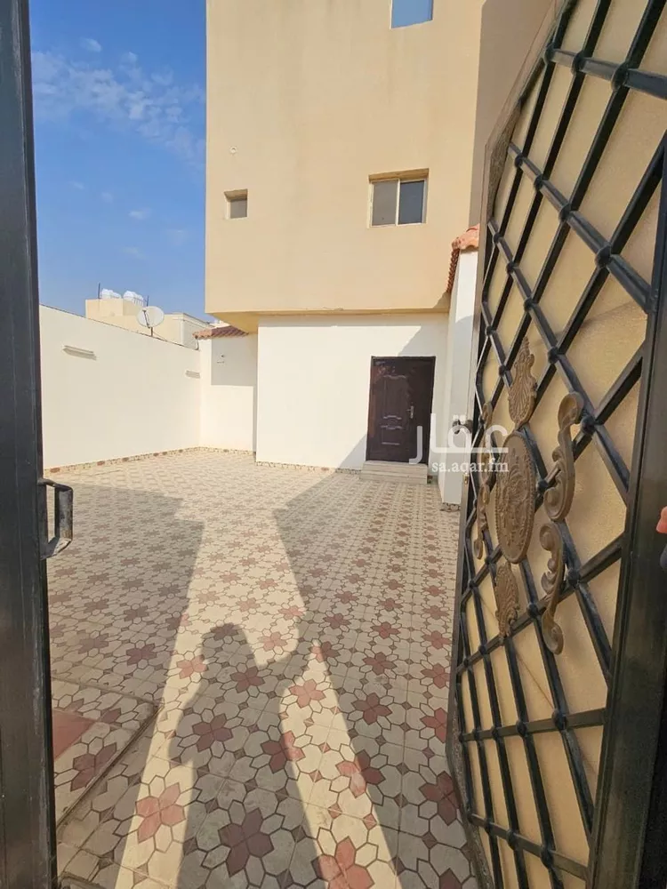 دور للإيجار في شارع رقم 360, حي النرجس, مدينة الرياض, منطقة الرياض صورة 2