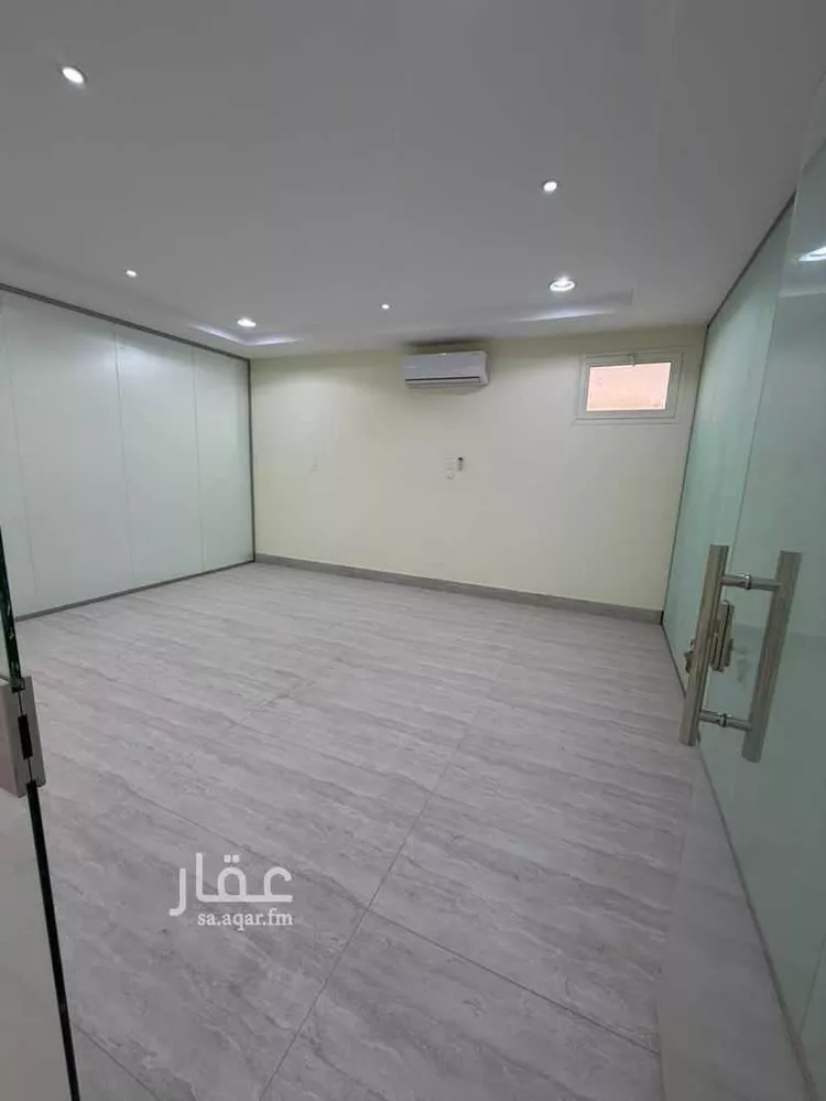 Commercial Office for Rent in Riyadh At Taawon صورة 2