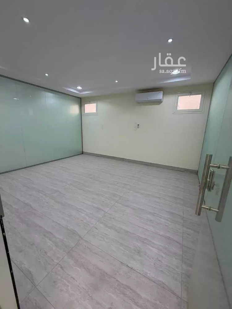Commercial Office for Rent in Riyadh At Taawon صورة 4