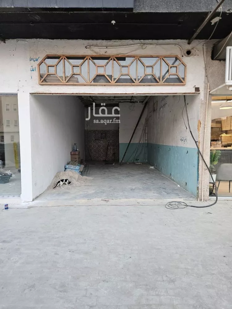 محل للإيجار في شارع وادي السرح, حي الوادي, مدينة الرياض, منطقة الرياض