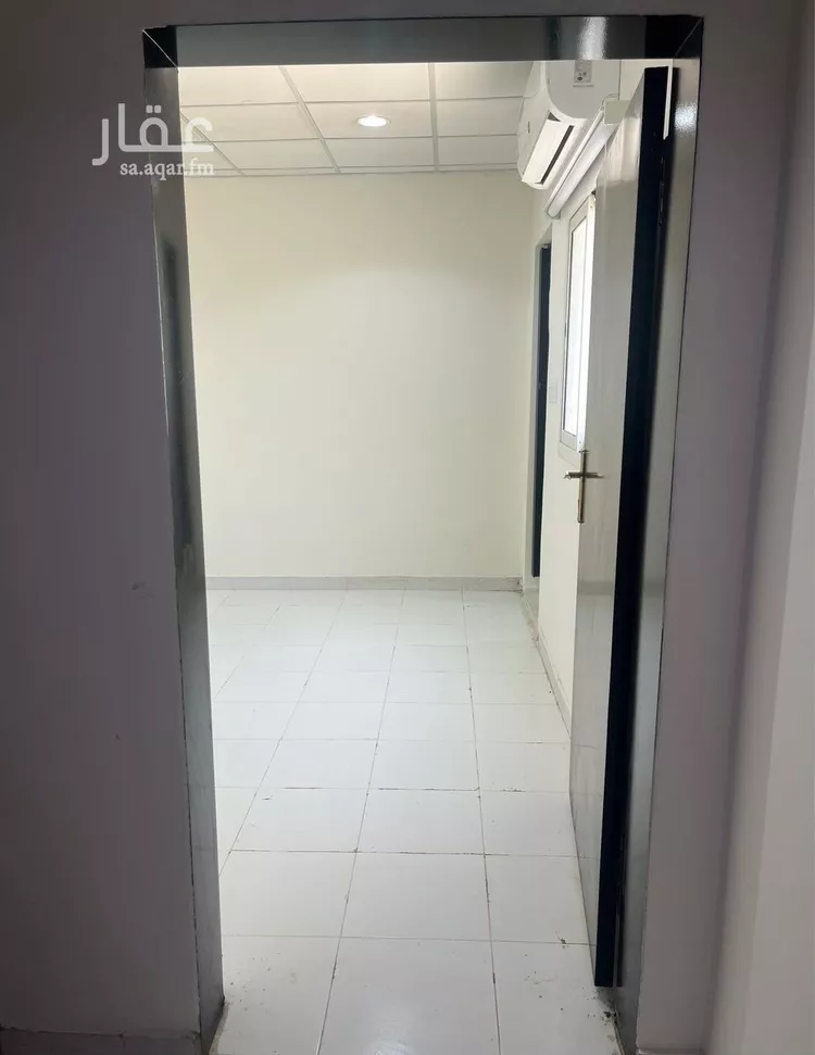 شقة للإيجار في شارع وادي ترج, حي الوادي, مدينة الرياض, منطقة الرياض صورة 4