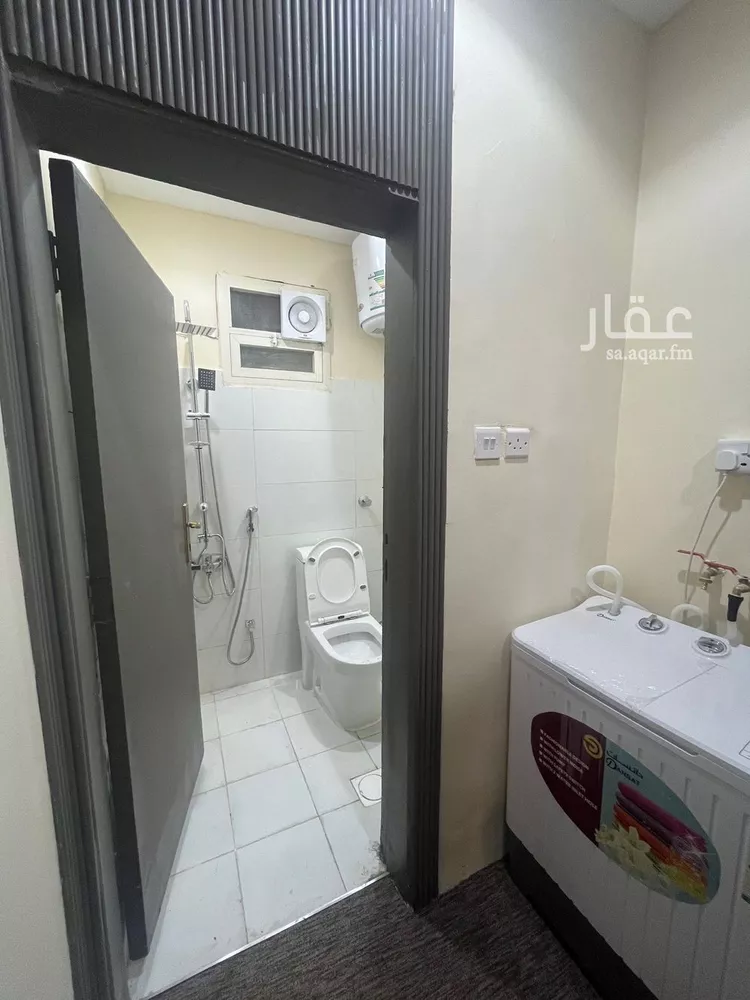 شقة للإيجار في شارع وادي ترج, حي الوادي, مدينة الرياض, منطقة الرياض