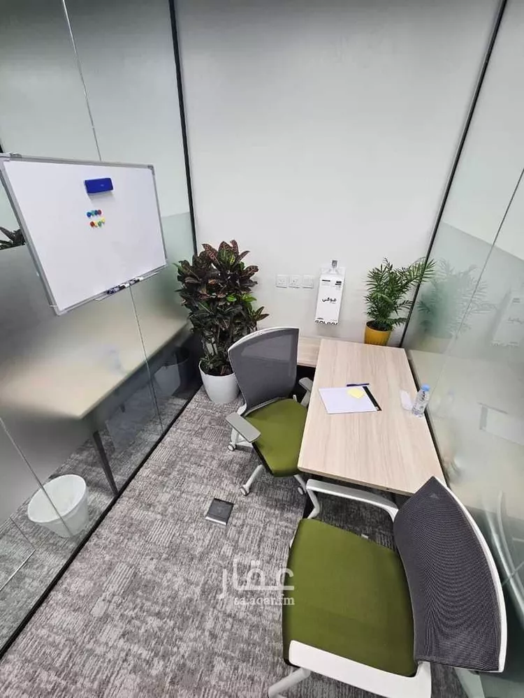 مكتب تجاري للإيجار في شارع  سعود ابن عبدالعزيز ابن محمد, حي التعاون, مدينة الرياض, منطقة الرياض صورة 2