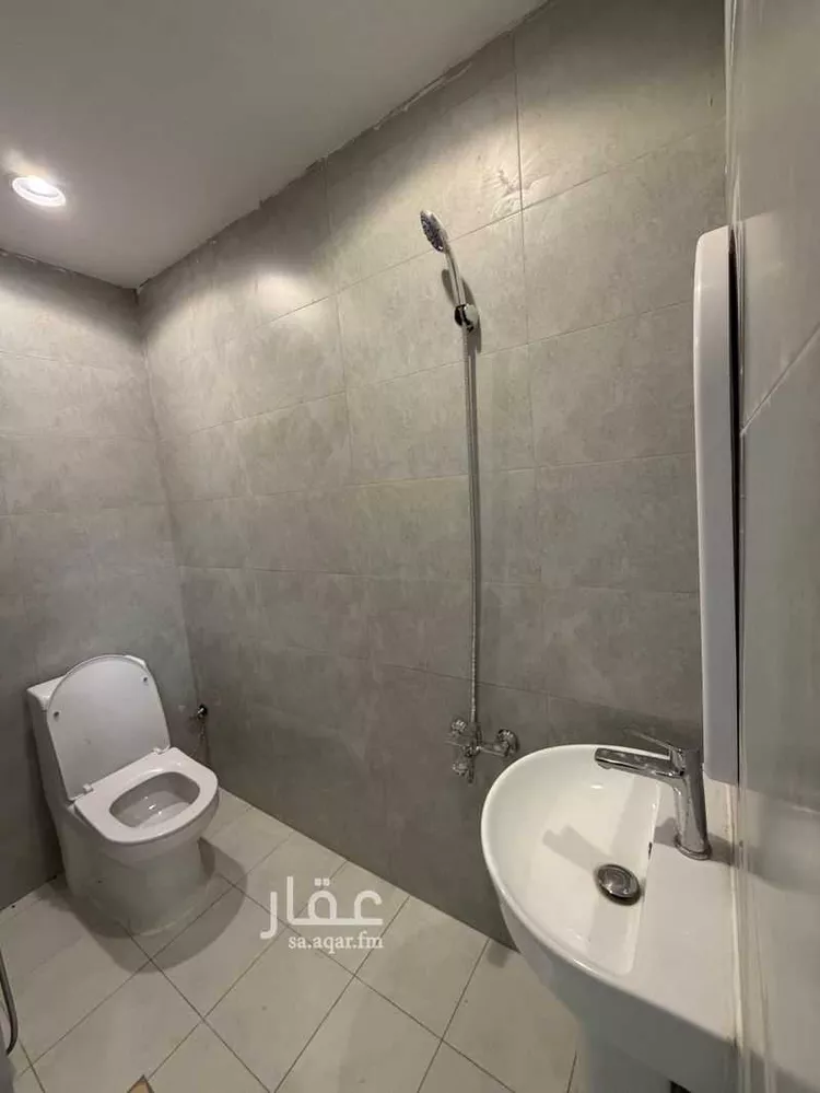 شقة للإيجار في شارع الامير ناصر بن عبدالعزيز, حي الروضة, مدينة الرياض, منطقة الرياض صورة 5