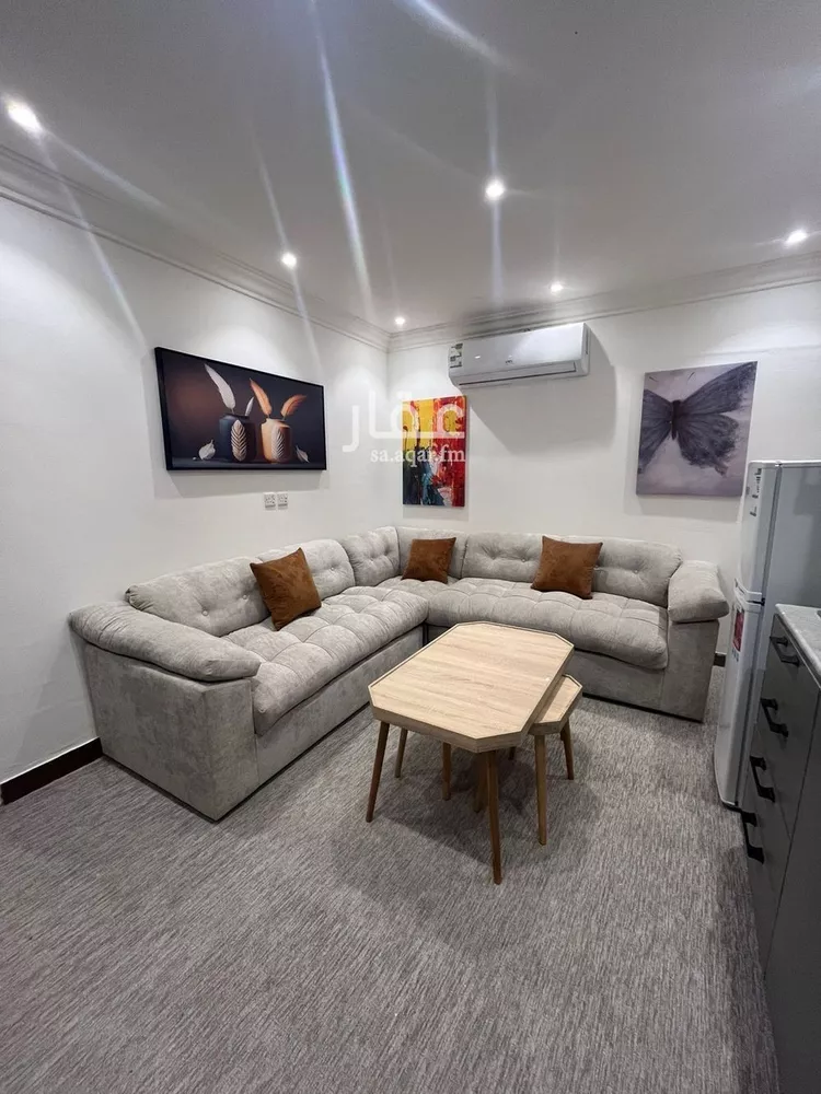 شقة للإيجار في شارع وادي ترج, حي الوادي, مدينة الرياض, منطقة الرياض