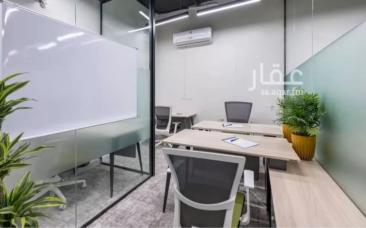 مكتب تجاري للإيجار في شارع سعود بن عبدالعزيز بن محمد الفرعي, حي التعاون, مدينة الرياض, منطقة الرياض 9