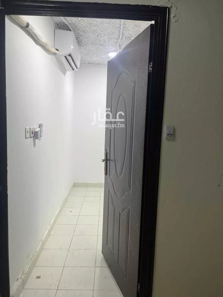 غرفة للإيجار في شارع وادي ترج, حي الوادي, مدينة الرياض, منطقة الرياض صورة 3