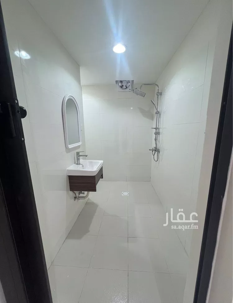 شقة للإيجار في شارع وادي ترج, حي الوادي, مدينة الرياض, منطقة الرياض صورة 3