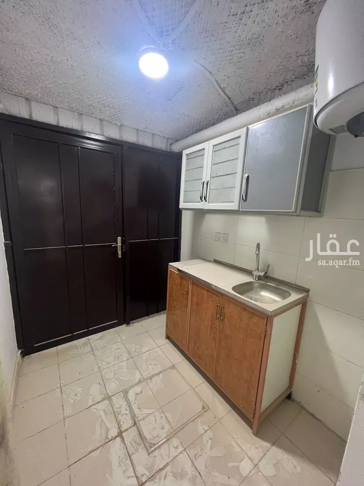 غرفة للإيجار في شارع وادي ترج, حي الوادي, مدينة الرياض, منطقة الرياض صورة 3