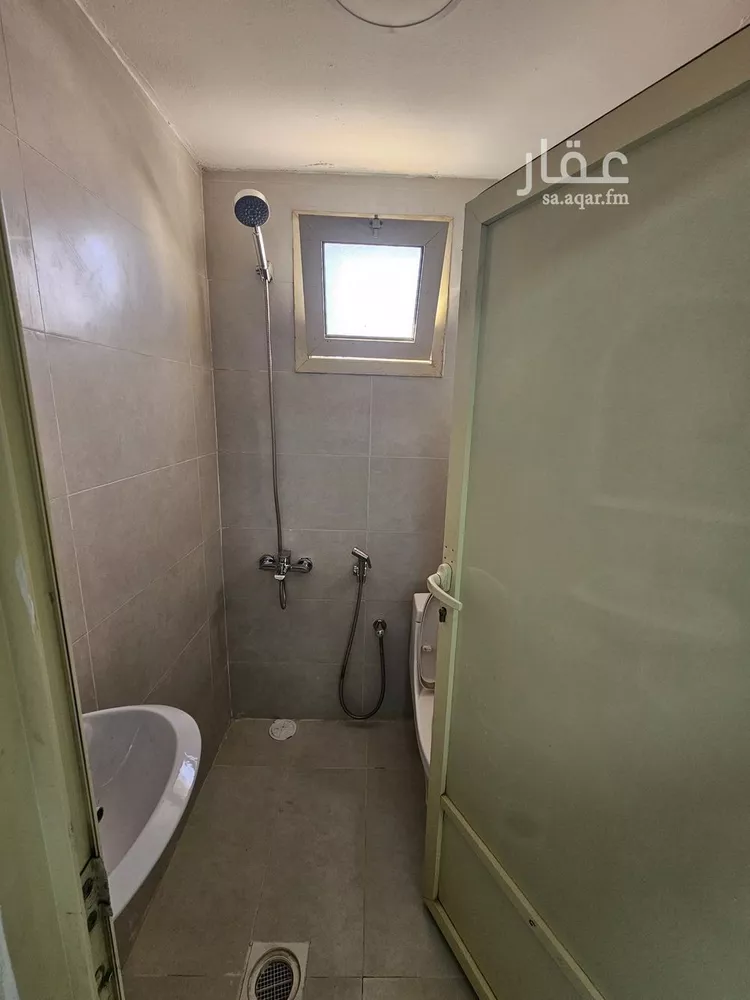 شقة للإيجار في شارع ابي سفيان بن حرب, حي النزهة, مدينة الرياض, منطقة الرياض صورة 3