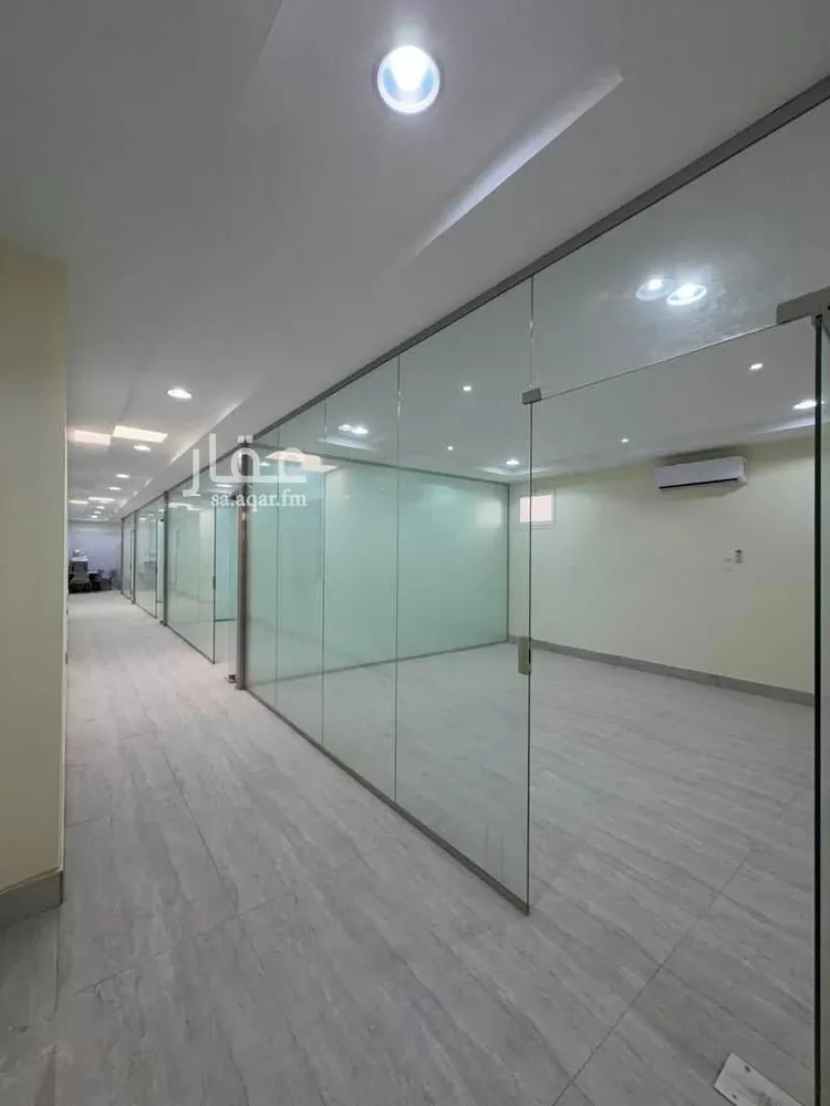 Commercial Office for Rent in Riyadh At Taawon
