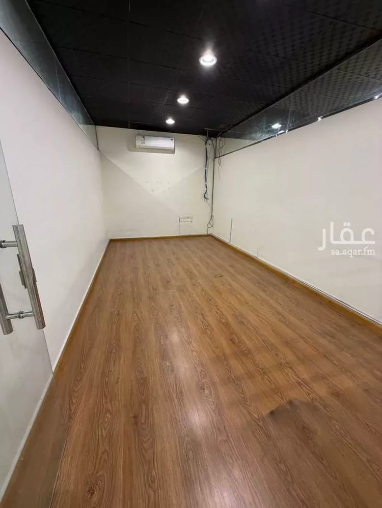 Commercial Office for Rent in Riyadh At Taawon صورة 4