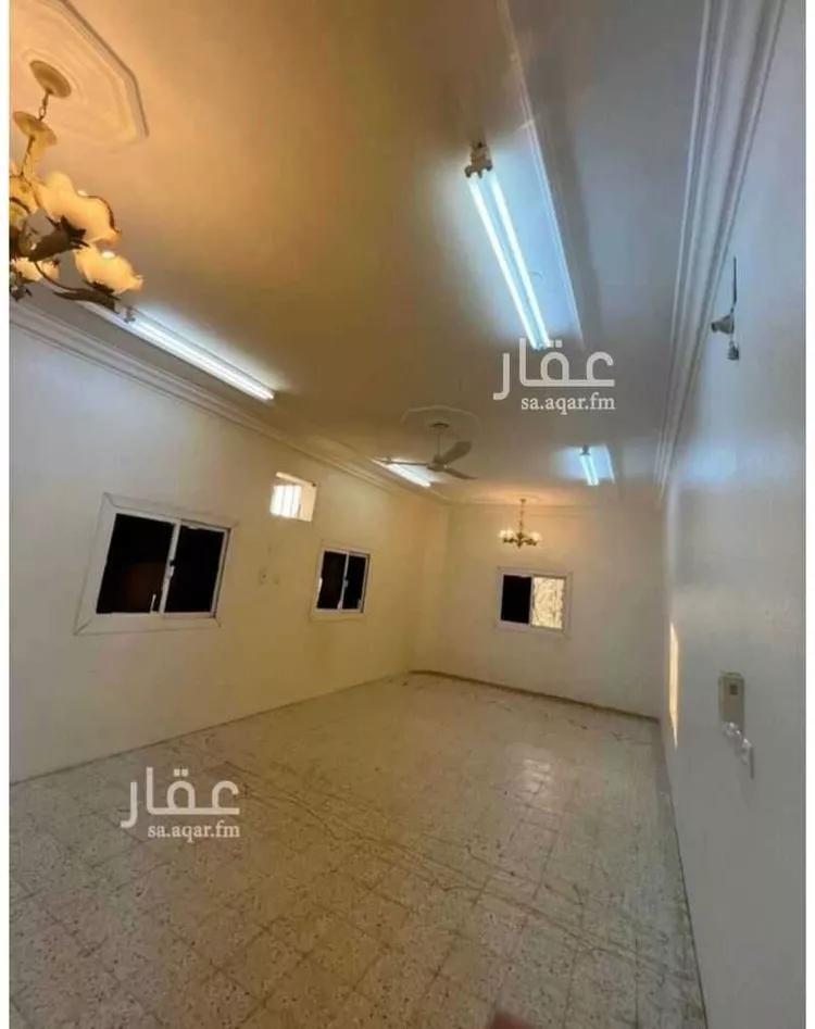 شقة للإيجار في شارع لزمه 64, حي لزمه, مدينة أحد رفيدة, منطقة عسير صورة 3