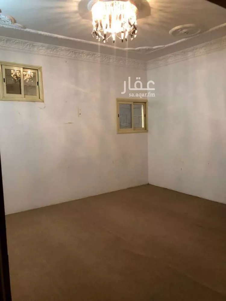 بيت للبيع في طريق السودة ، حي الخالدية ، أبها ، منطقة عسير صورة 4