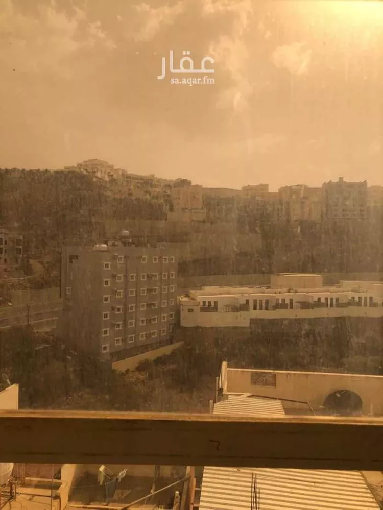عمارة للبيع في شارع لتلمساني ، حي الخالدية ، ابها ، منطقة عسير