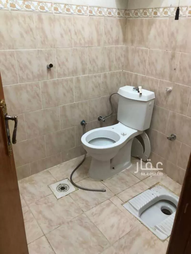 بيت للبيع في طريق السودة ، حي الخالدية ، أبها ، منطقة عسير صورة 3