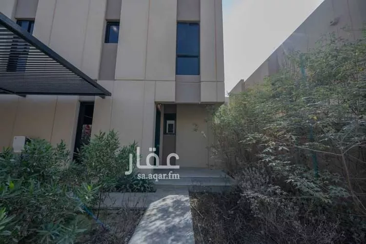 فيلا للبيع في شارع رقم 1036, حي سدرة, مدينة الرياض, منطقة الرياض صورة 3