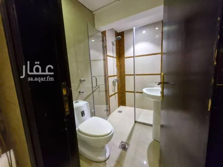 شقة للإيجار في صورة 2