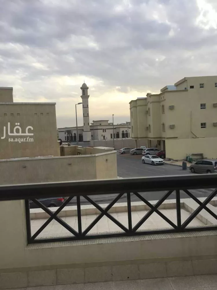 فيلا للبيع في شارع الاخيضر, حي الخالدية الشمالية, مدينة الدمام, المنطقة الشرقية صورة 3