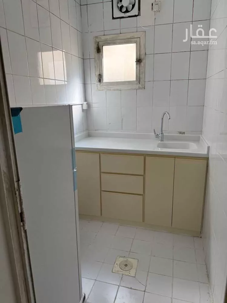 شقة للإيجار في شارع شارع الأمير مشهور بن عبد العزيز, حي منيفة, مدينة الاحساء, المنطقة الشرقية صورة 4