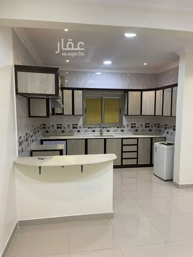 عمارة للإيجار في شارع الثقفية, حي الحفيرة, مدينة الاحساء, المنطقة الشرقية