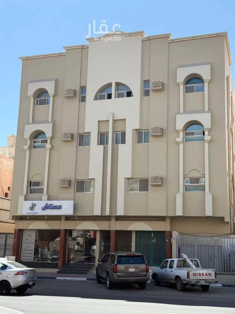 عمارة للإيجار في شارع الامير نايف بن عبدالعزيز, حي الخالدية, مدينة الاحساء, المنطقة الشرقية صورة 3
