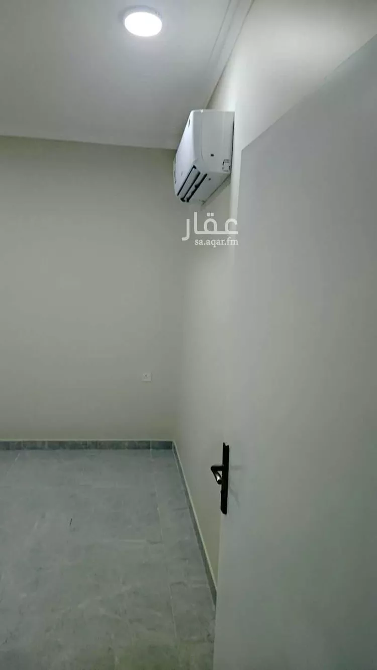 فيلا للإيجار في شارع معاوية بن غلاب, حي الراكة الشمالية, مدينة الدمام, المنطقة الشرقية صورة 5