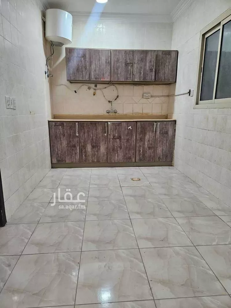 شقة للإيجار في شارع عبدالرزاق ابن همام, حي الراكة الشمالية, مدينة الدمام, المنطقة الشرقية صورة 4