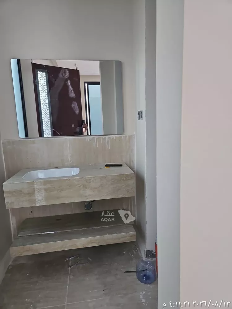 فيلا للبيع في شارع الأزهار, حي العقيق, مدينة الخبر, المنطقة الشرقية 6