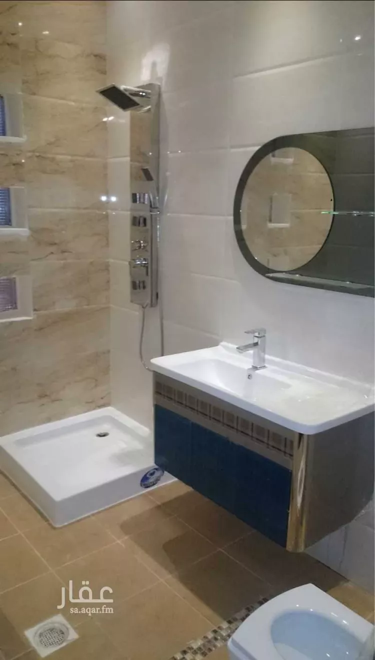 فيلا للإيجار في شارع إسماعيل بن نصر الله ، حي اللؤلؤ ، جدة ، جدة 1 صورة