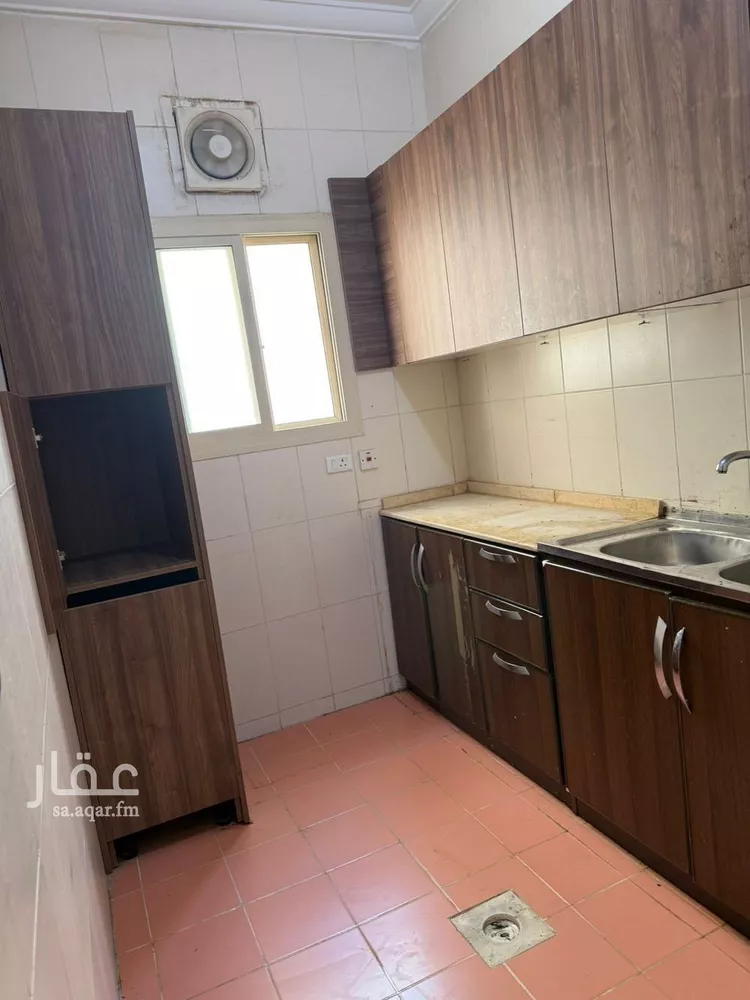 شقة للإيجار في شارع ابن طالب, حي البوادي, مدينة جدة, منطقة مكة المكرمة صورة 5