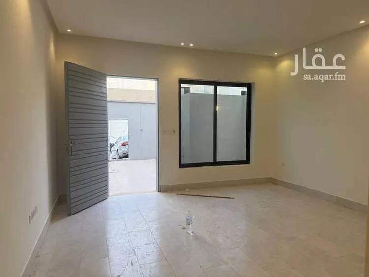 دور للإيجار في شارع ابن الطراح, حي بدر, مدينة الرياض, منطقة الرياض صورة 3
