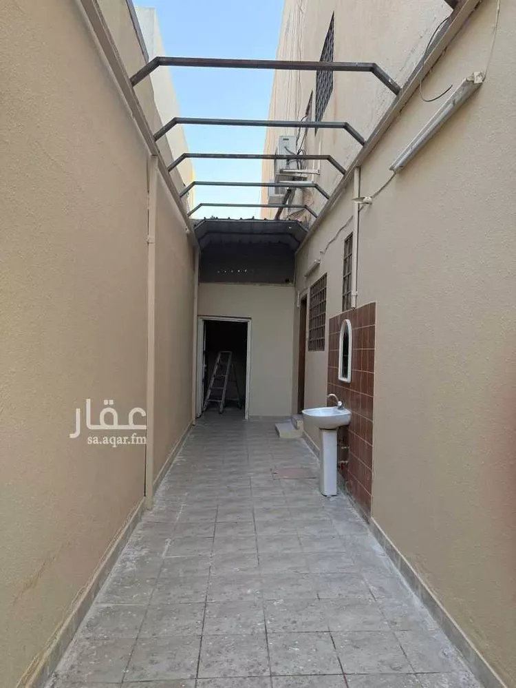 شقة للبيع في شارع عشيرة, حي بدر, مدينة الرياض, منطقة الرياض 12