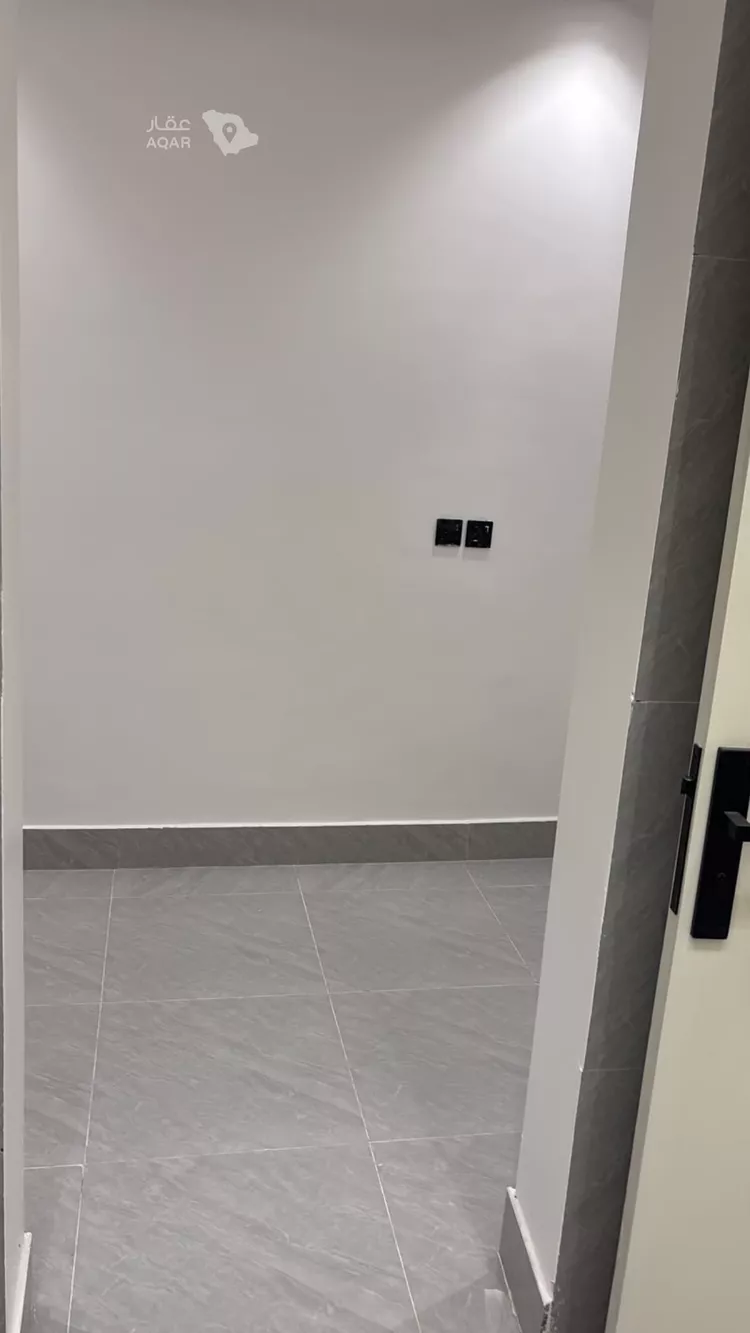 شقة للإيجار في شارع إبرهيم بن علي العياشي, حي بدر, مدينة الرياض, منطقة الرياض صورة 5