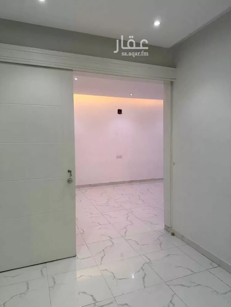 دور للإيجار في شارع محمد الأكحل, حي عكاظ, مدينة الرياض, منطقة الرياض صورة 2