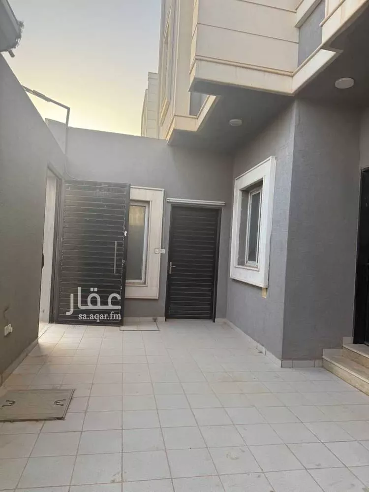 فيلا للإيجار في شارع الحويمة, حي عكاظ, مدينة الرياض, منطقة الرياض صورة 2
