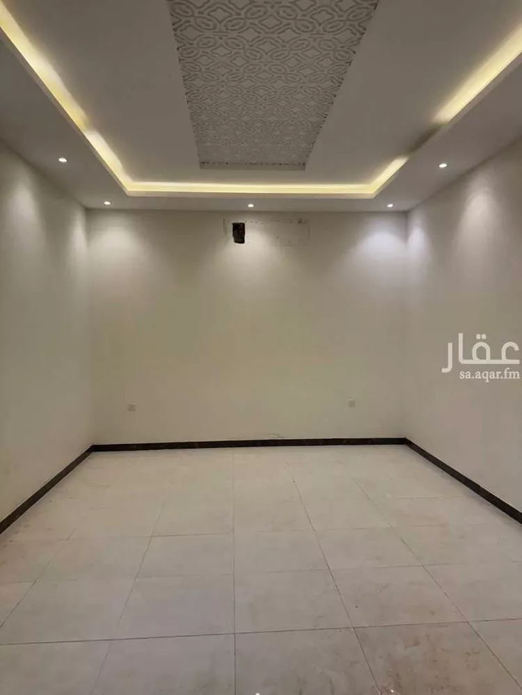 فيلا للإيجار في شارع الحويمة, حي عكاظ, مدينة الرياض, منطقة الرياض صورة 3
