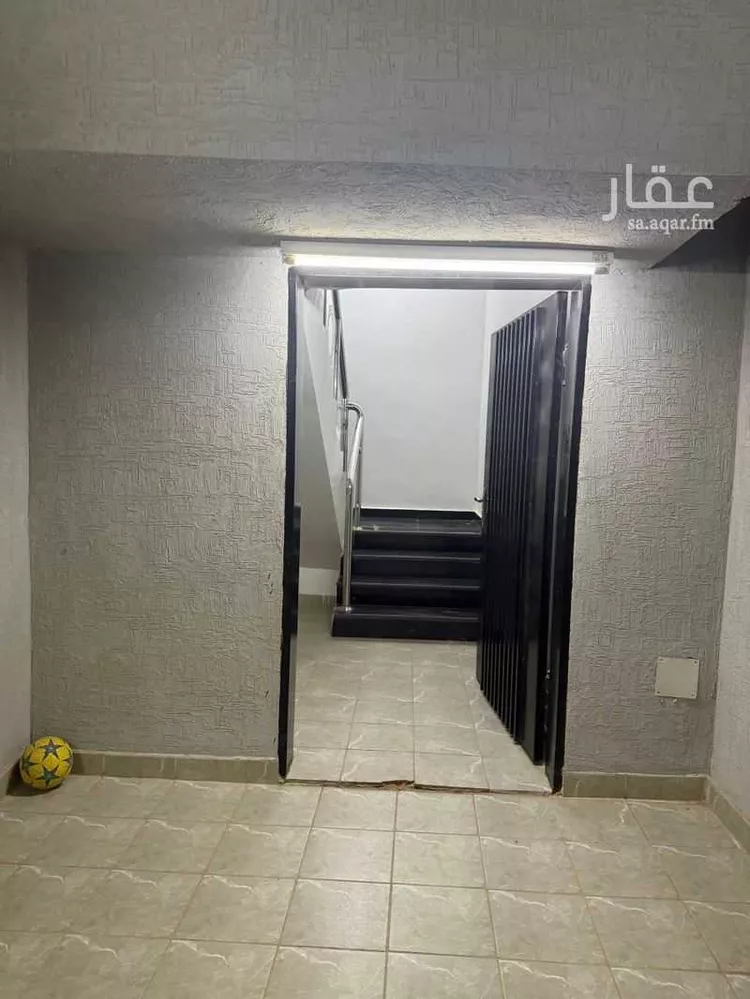 دور للإيجار في شارع محمد الأكحل, حي عكاظ, مدينة الرياض, منطقة الرياض صورة 3