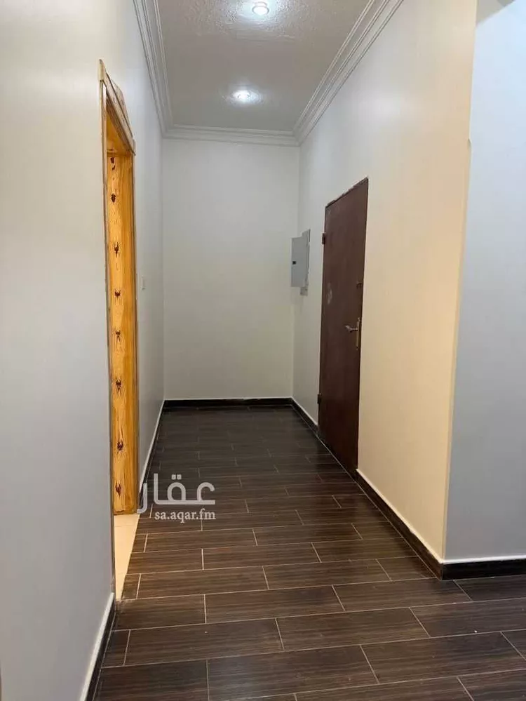 شقة للبيع في شارع عشيرة, حي بدر, مدينة الرياض, منطقة الرياض صورة 2