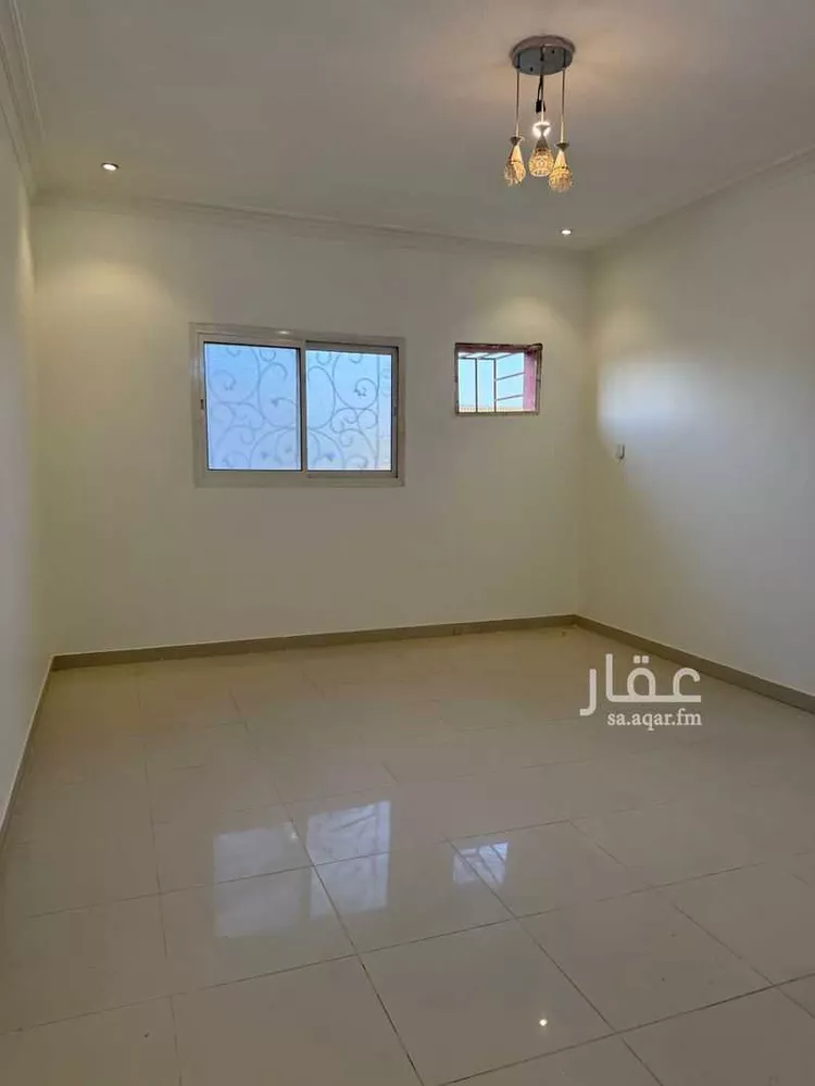 شقة للبيع في شارع عشيرة, حي بدر, مدينة الرياض, منطقة الرياض 7