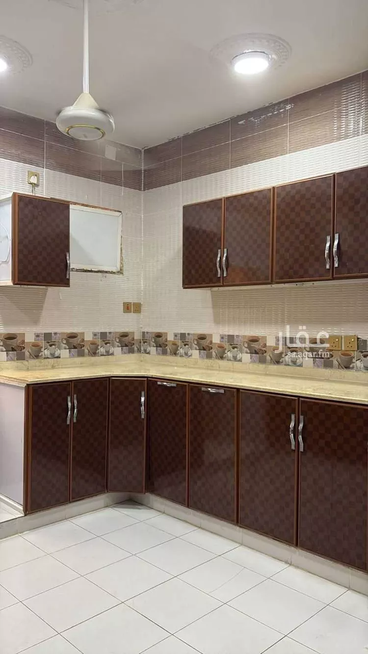 شقة للإيجار في شارع النور ، العيدابي ، العيدابي