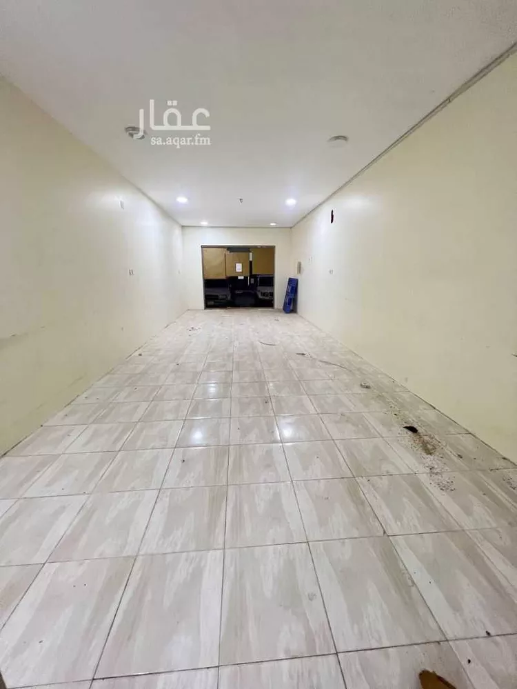 مستودع للإيجار في شارع أبي المنصور الخزرجي ، حي مطار حائل الاقليمي ، حائل ، منطقة حائل صورة 4