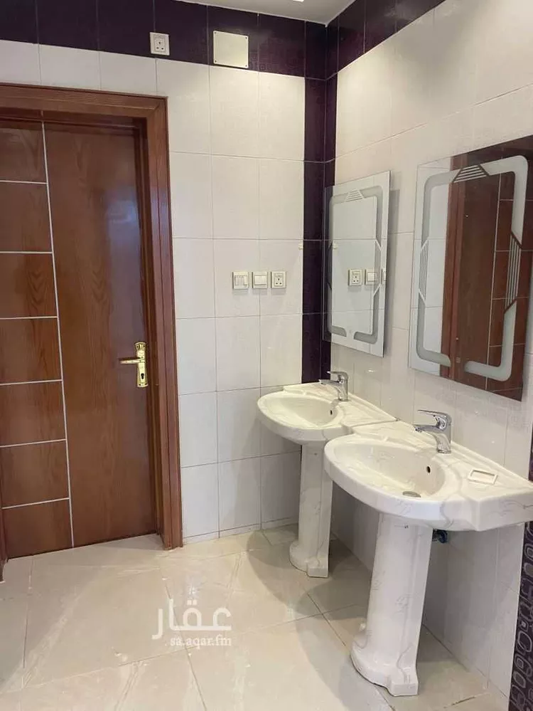 شقة للإيجار في شارع شارع طلق بن حبيب, حي العرين, مدينة أبها, منطقة عسير صورة 3