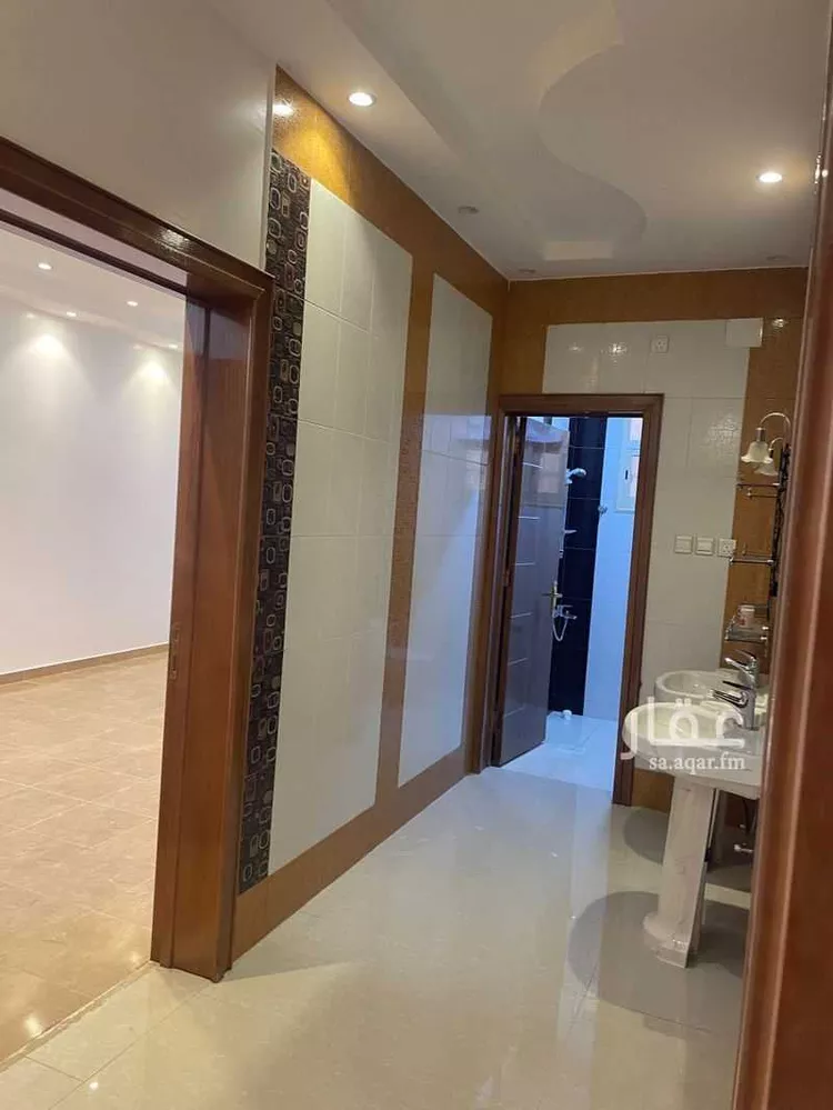 شقة للإيجار في شارع شارع طلق بن حبيب, حي العرين, مدينة أبها, منطقة عسير