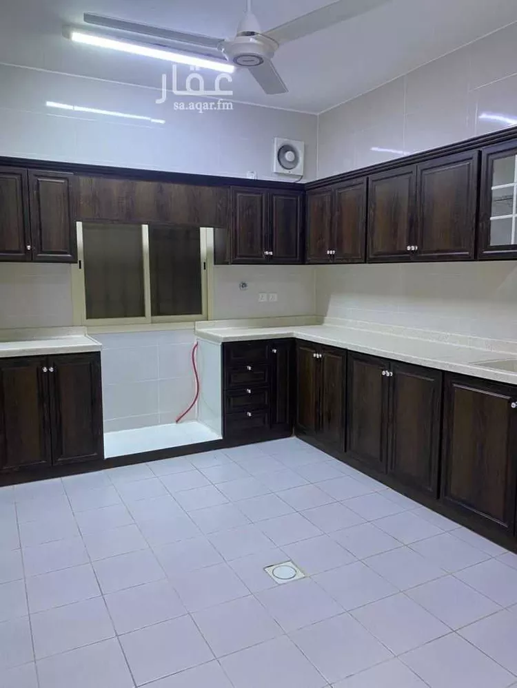شقة للإيجار في شارع ابي اسحاق الانباسي, حي الوسام, مدينة خميس مشيط, منطقة عسير صورة 4