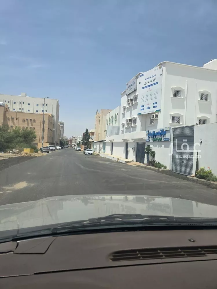 عمارة للبيع في شارع عبدالرحمن الفيصل, حي النسيم, مدينة خميس مشيط, منطقة عسير صورة 5