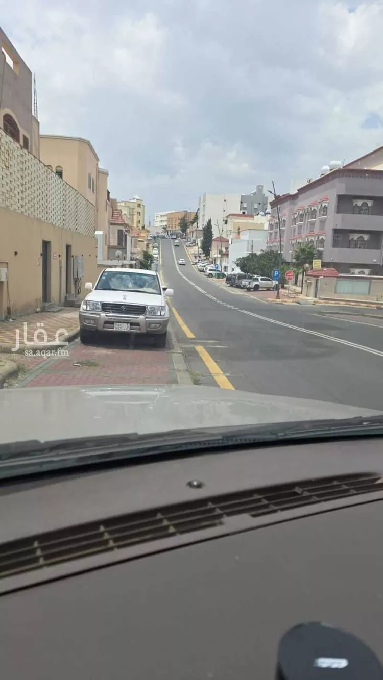 أرض للبيع في شارع 131 المروج, حي المروج, مدينة أبها, منطقة عسير صورة 2