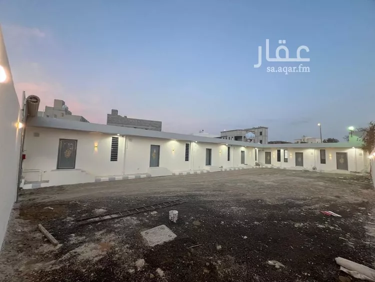 عمارة للإيجار في شارع خذماء, حي المطار, مدينة ابها, منطقة عسير