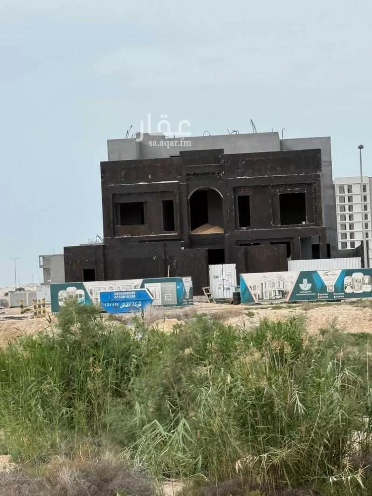 فيلا للبيع في شارع السدر, حي الحسام, مدينة الدمام, المنطقة الشرقية 9